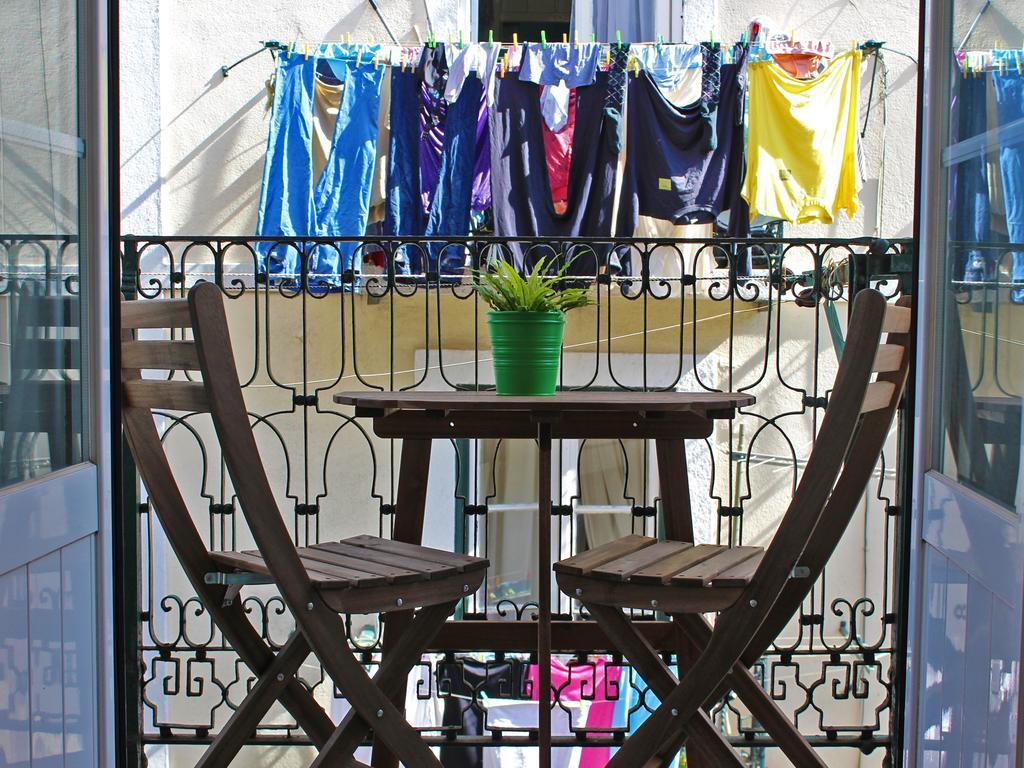 Blue Budget Bairro Alto Apartment Lissabon